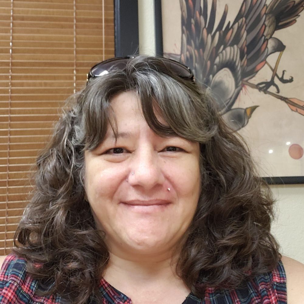 Meet your Posher, Elena